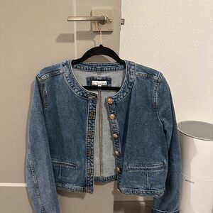 Women Denim Jacket with Button Closure collarless